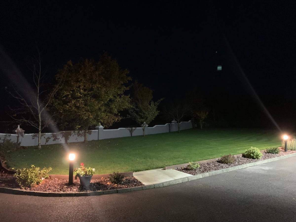 Mountain View Apartment Killarney Dış mekan fotoğraf